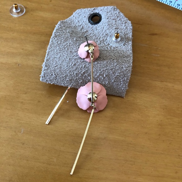 Anthropologie floral drop earrings - Picture 6 of 8